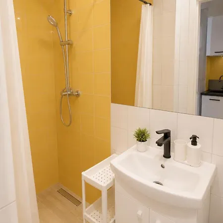 Modern - Mokotow - Near Chopin Airport Варшава